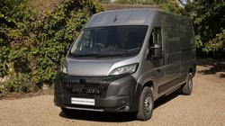 PEUGEOT e-BOXER 440 L3 205kW 110kWh H2 Van Professional Auto [22kW]